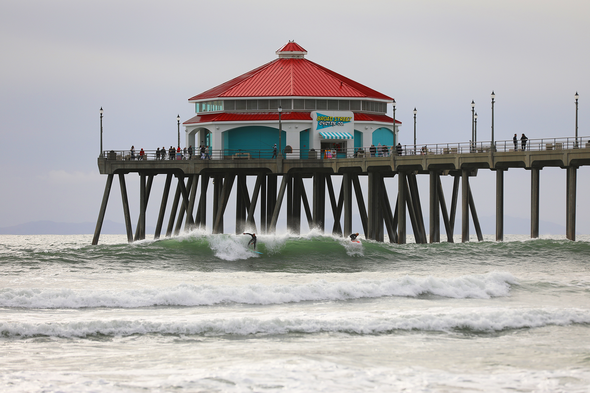 Broad Street Oyster Huntington Pier